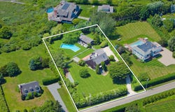 400 Jobs Lane, Bridgehampton, NY 11932