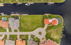 5 Tropicana, PUNTA GORDA, FL 33950