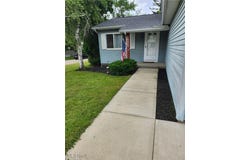 15364 Longvale Avenue, Maple Heights, OH 44137