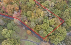 114 Pleasant View Loop Rd, Clinton, TN 37716