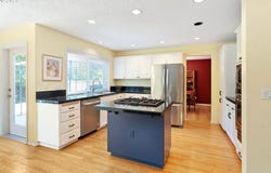 10495 SW KELLOGG DR, Tualatin, OR 97062