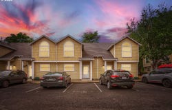 19155 SE YAMHILL St, Portland, OR 97233