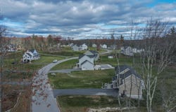 45 Daniel Road, Derry, NH 03038