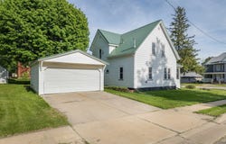 214 W Division Street, Dodgeville, WI 53533
