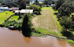 1013 S Main Street, Breaux Bridge, LA 70517