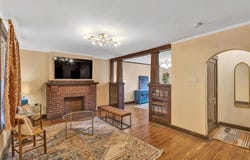 2002 Lacrosse St, Pittsburgh, PA 15218