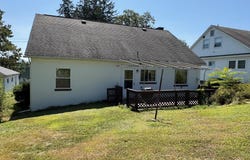 412 Grand Avenue, Clarks Summit, PA 18411