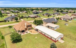 136 Devonshire Drive, Waxahachie, TX 75167