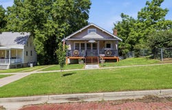 813 S 5th St, Independence, KS 67301