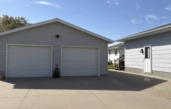 1674 44th Avenue, Columbus, NE 68601