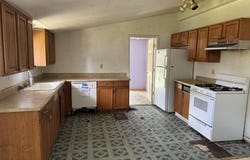 316 W Delaware Street, Decatur, MI 49045