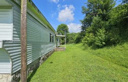 310 Barkley Drive, Middlesboro, KY 40965
