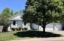 1106 E SOUTHCREST CIR, Derby, KS 67037