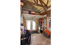 277 Old Highway 20 E, Paige, TX 78659
