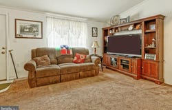 70 HAZELTOP DRIVE, SICKLERVILLE, NJ 08081