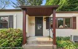 112 Park Drive, Waverly Twp, PA 18411