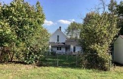 242 Laurel Oak St, Urbana, OH 43078