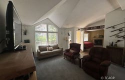 80 Rasmussen Ln., Junction City, CA 96048