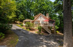 14 Summit, Blairsville, GA 30512