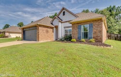 513 Willow Valley Circle, Brandon, MS 39047