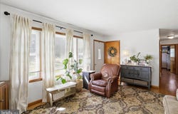 46 OHIO Street, RIDGELEY, WV 26753
