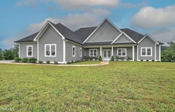 20385 Yeary Trail, Abingdon, VA 24211