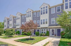 7 FOX COURT, RIVERSIDE, NJ 08075