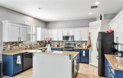 8804 FOUNDERS CIRCLE, PALMETTO, FL 34221