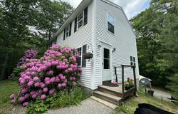 12 Evening Place, Kennebunkport, ME 04046
