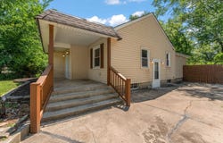 919 W 61st Avenue, Merrillville, IN 46410