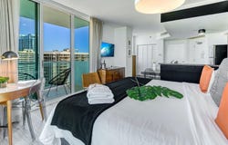 2889 Mcfarlane Rd, Coconut Grove, FL 33133