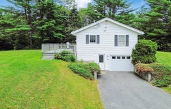 492 Webber Pond Road, Vassalboro, ME 04989