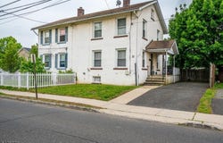 31 Romney Rd, Bound Brook Boro, NJ 08805-1851