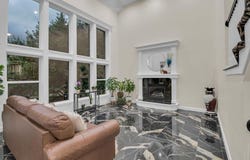 21213 W 113th Place, Olathe, KS 66061