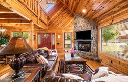 229 Forrest Loop Way, Gatlinburg, TN 37738