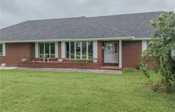 12024 Davis Drive, Lexington, MO 64067