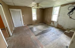 501 S Clinton Street, New Athens, IL 62264