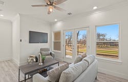 225 Saint Andrews Dr, Mabank, TX 75156