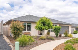 1982 Dawncrest Drive, Chico, CA 95928