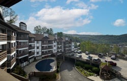 616 Turkey Nest Road, Gatlinburg, TN 37738