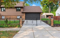 18900 Carlysle Street, Dearborn, MI 48124