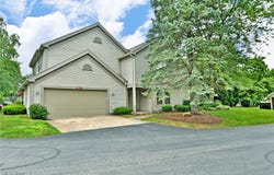 106 N Aspen Court unit: 4, Warren, OH 44484