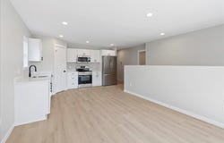 610 Wallgate Avenue, Waterloo, IA 50701