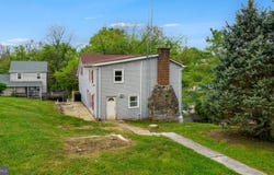 205 E ANTIETAM Street, SHARPSBURG, MD 21782