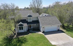 5301 210th St NE, Solon, IA 52333