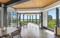 211 S Henry Street, Madison, WI 53703