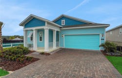 990 FIESTA KEY CIRCLE, LADY LAKE, FL 32159