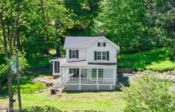 123 Glen Wood Hotel Road, Millrift, PA 18340