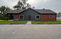 121 N 9th Street, Albia, IA 52531