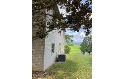 154 Stonehenge St, Harrogate, TN 37752